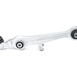 Рычаг передний нижний