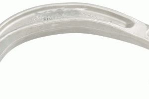 Рычаг передний нижний правый задний