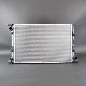 Радиатор основной