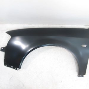 Крыло переднее левое