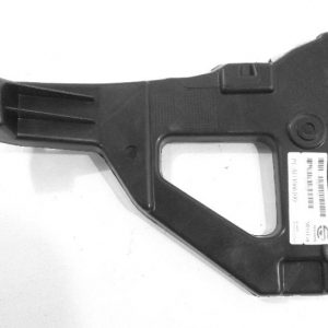 Кронштейн переднего бампера левый