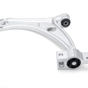 Рычаг передний