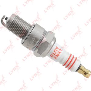 Свеча зажигания