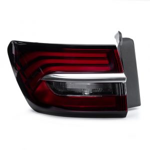 Фонарь задний наружный левый