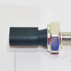 Датчик включения заднего хода