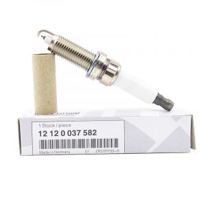 Свеча зажигания