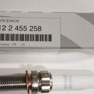 Свеча зажигания