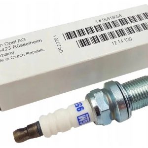 Свеча зажигания