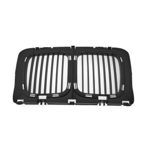 Решетка радиатора центральная