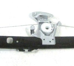 Стеклоподъемник электр. задний правый