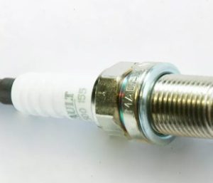 Свеча зажигания