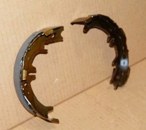 Колодки ручного тормоза к-кт