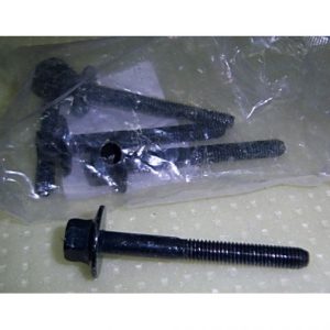 Болт клапанной крышки