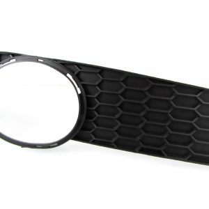 Решетка в бампер левая