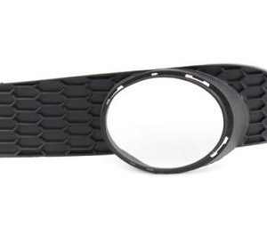 Решетка в бампер правая