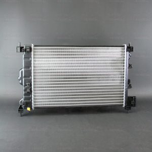 Радиатор основной