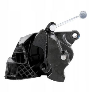 Кронштейн крепления троса КПП