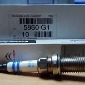 Свеча зажигания