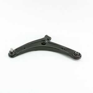 Рычаг передний левый