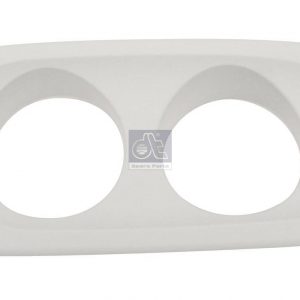 Рамка противотуманной фары левой