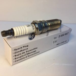 Свеча зажигания