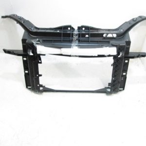 Панель передняя