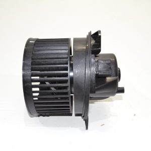 Моторчик отопителя