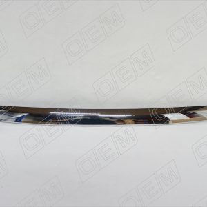 Молдинг капота