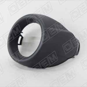 Рамка противотуманной фары левой