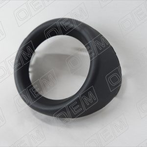 Рамка противотуманной фары правой