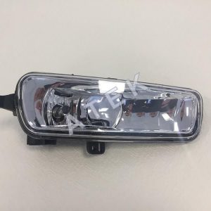 Фара противотуманная правая