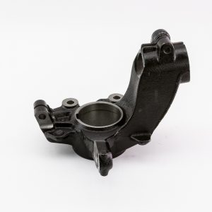 Кулак поворотный передний левый