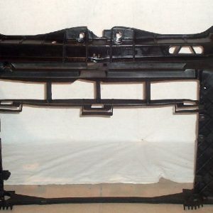 Панель передняя