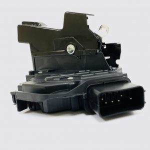 Замок двери передней левой