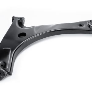 Рычаг передний левый