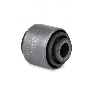 Сайлентблок тяги