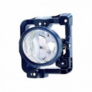 Фара противотуманная левая