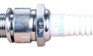 Свеча зажигания