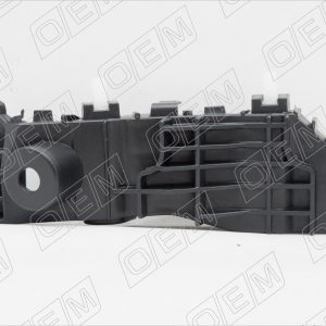 Направляющая переднего бампера правая