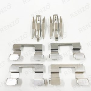 Скоба крепления тормозных колодок