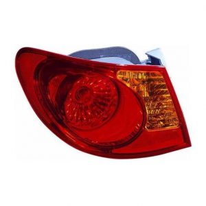 Фонарь задний наружный правый