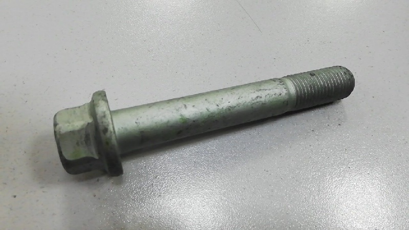 Болт амортизатора