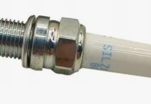 Свеча зажигания