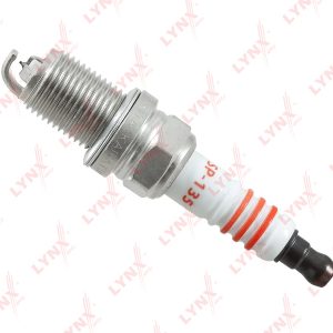 Свеча зажигания