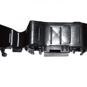 Кронштейн переднего бампера левый