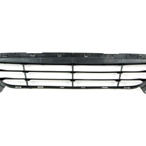 Решетка в бампер центральная