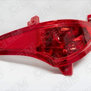 Фонарь задний в бампер правый