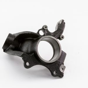 Кулак поворотный передний левый