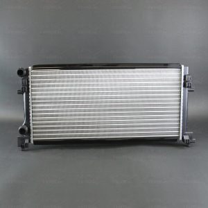 Радиатор основной