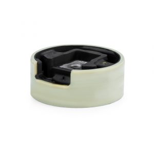 Опора двигателя задняя